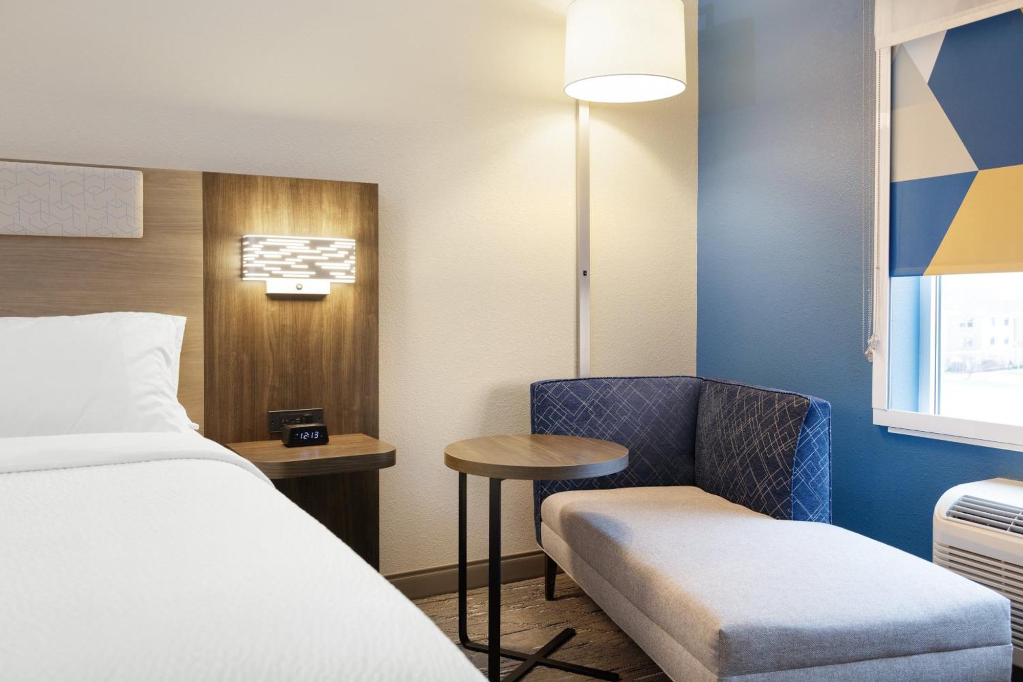 Holiday Inn Express & Suites Brookhaven By Ihg Luaran gambar